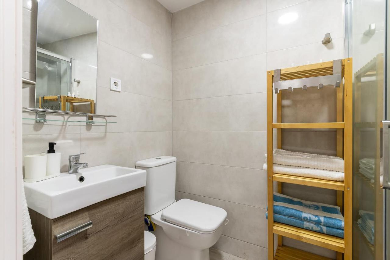 Mi Casa De La Playa -Estudio Frente Al Mar- Apartman Benalmádena Kültér fotó